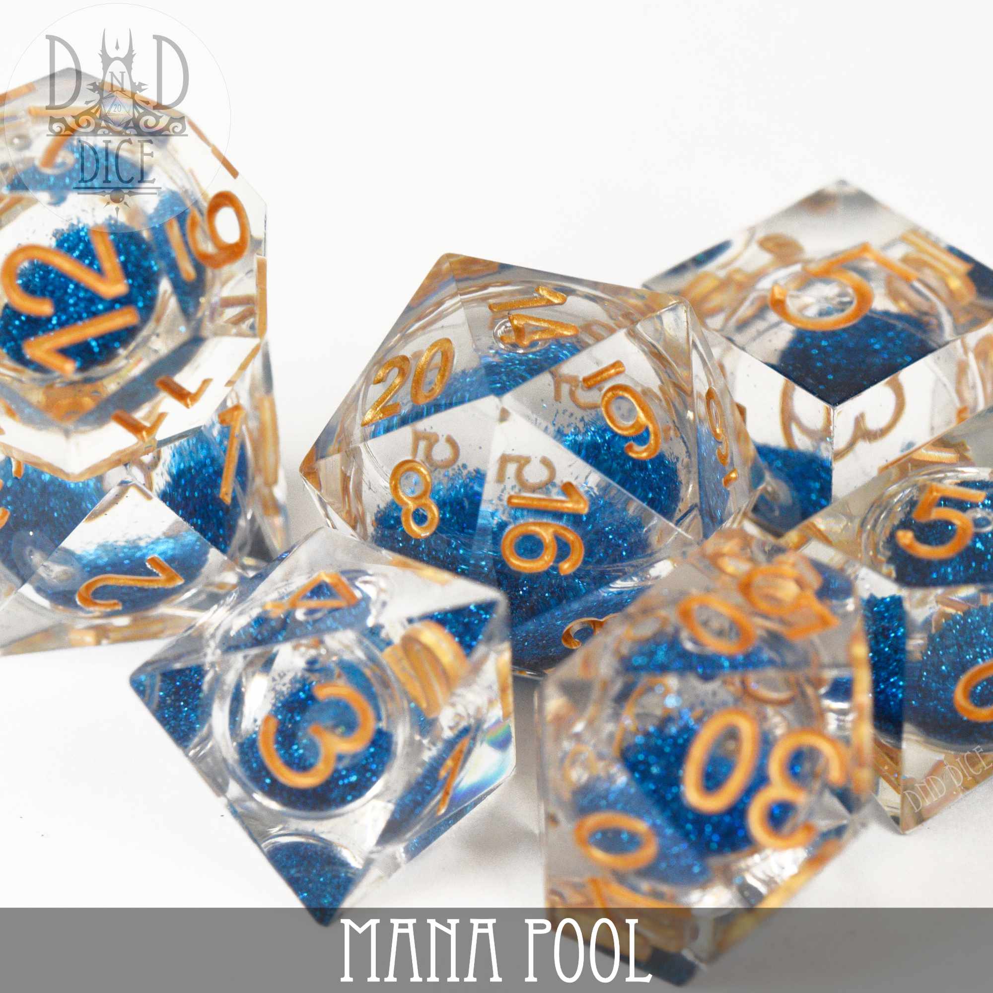 Mana Pool Liquid Core Dice Set - Bards & Cards