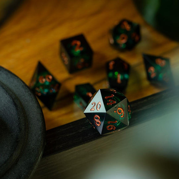 Witchwood Heart Liquid Core DND Dice Set - Bards & Cards