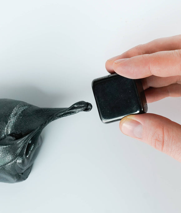 Crazy Aaron's Strange Attractor - 4" Thinking Putty Tin with Magnet - Bards & Cards