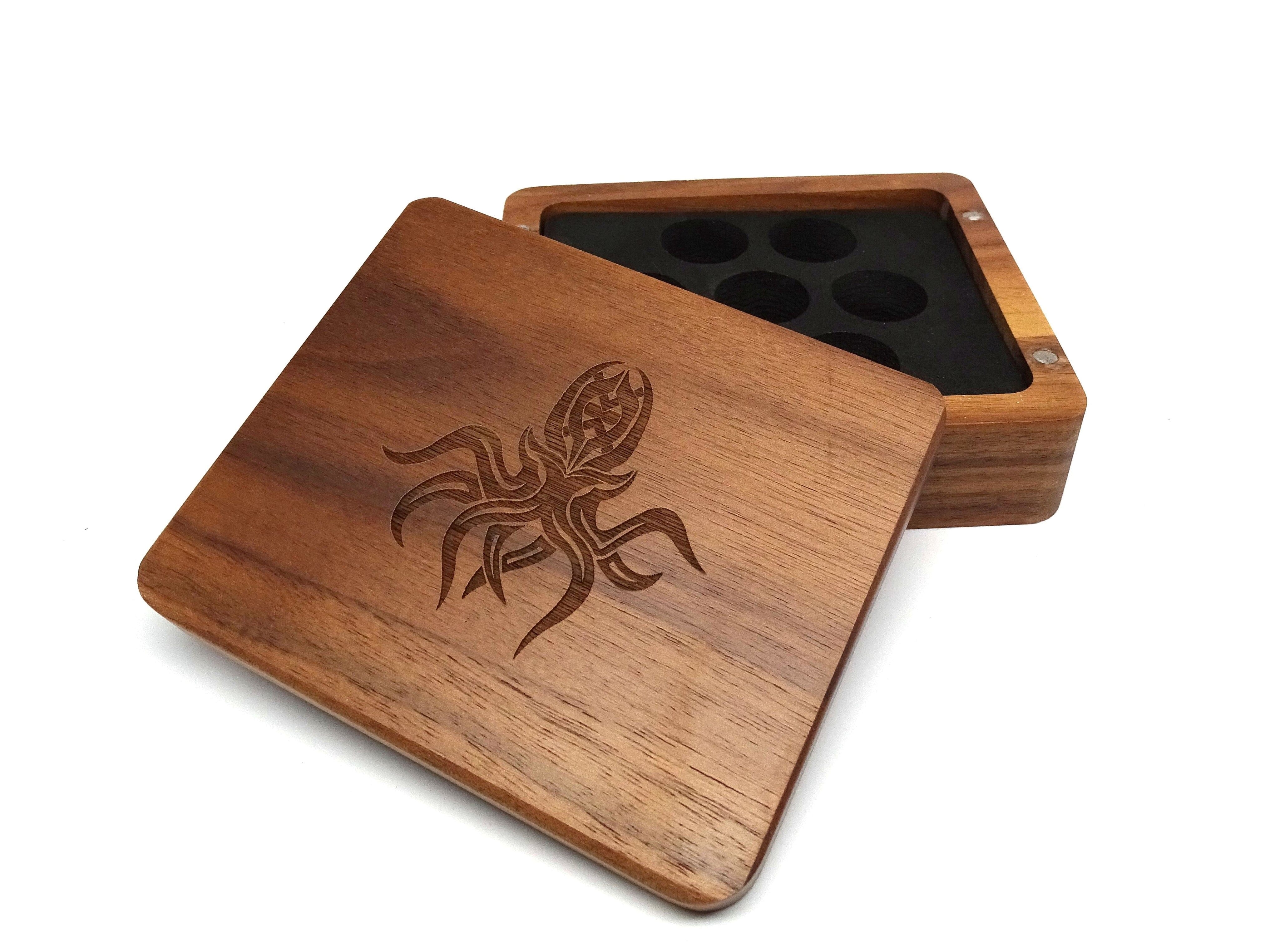 Cthulhu Wooden Dice Case - Bards & Cards