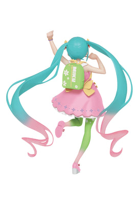 Taito: Hatsune Miku - Hatsune Miku Original Spring Ver. Figure - Bards & Cards