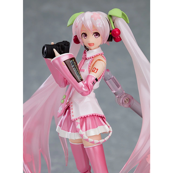 figma: Vocaloid - Sakura Miku #EX-061 - Bards & Cards