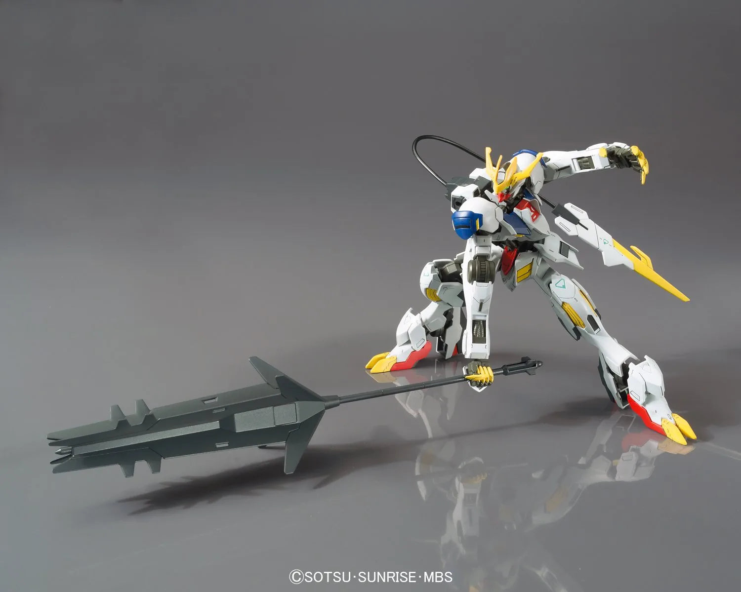 Bandai IBO - No.33 HG Gundam Barbatos Lupus Rex 1/144 - Bards & Cards