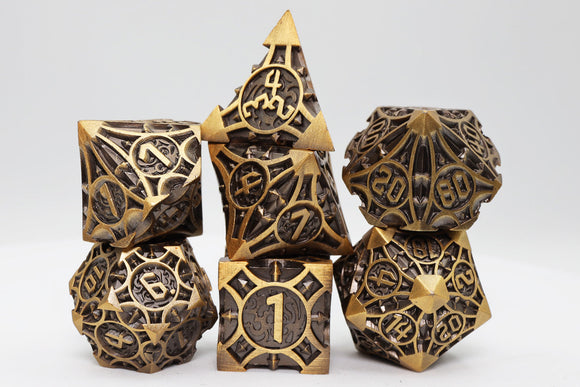 Quiver of Arrows: Golden Arrow - Metal RPG Dice Set - Bards & Cards